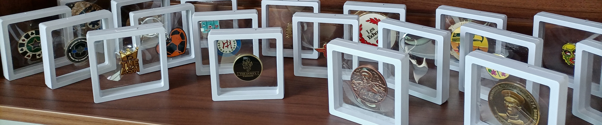 Military medal & medallions