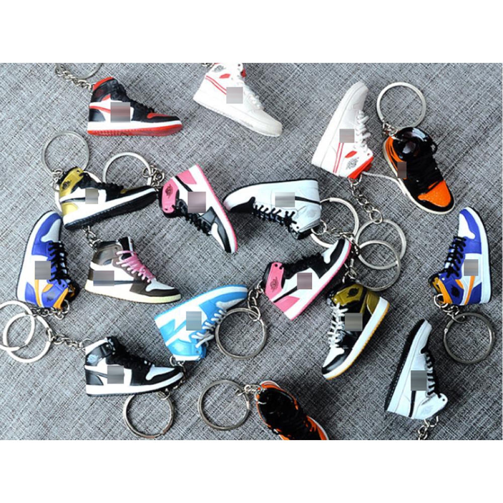 wholesale famous brands mini sneaker keychain with box and bag